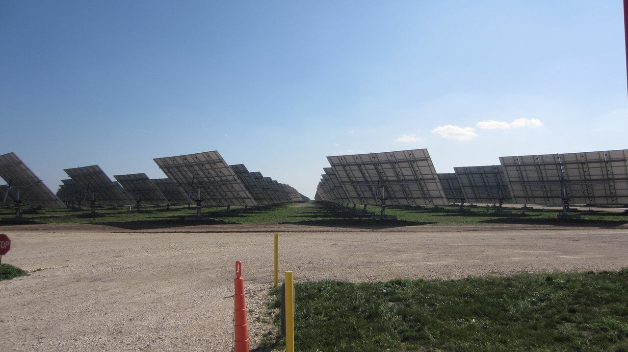 Les 10 choses que vous devez savoir pour réduire les risques liés à l'exploitation et à la maintenance des systèmes solaires - #3 : Les coûts d'exploitation et de maintenance de l'industrie sont sous-estimés