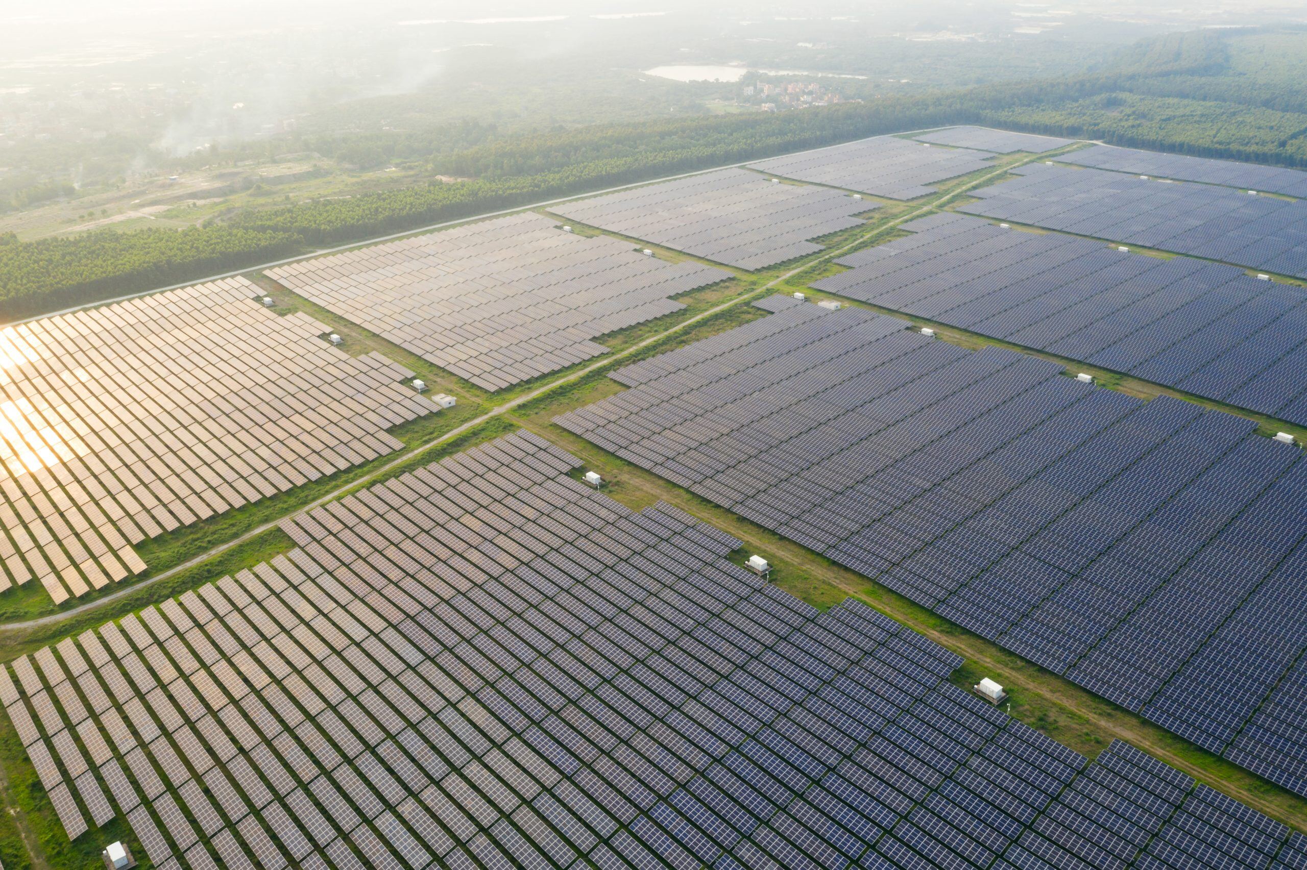 Strata Solar choisit Power Factors comme plateforme de gestion des actifs techniques - Power Factors