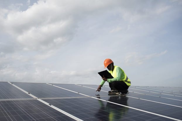 technician-engineer-checks-the-maintenance-of-the-2021-08-31-01-53-40-utc-1024x683