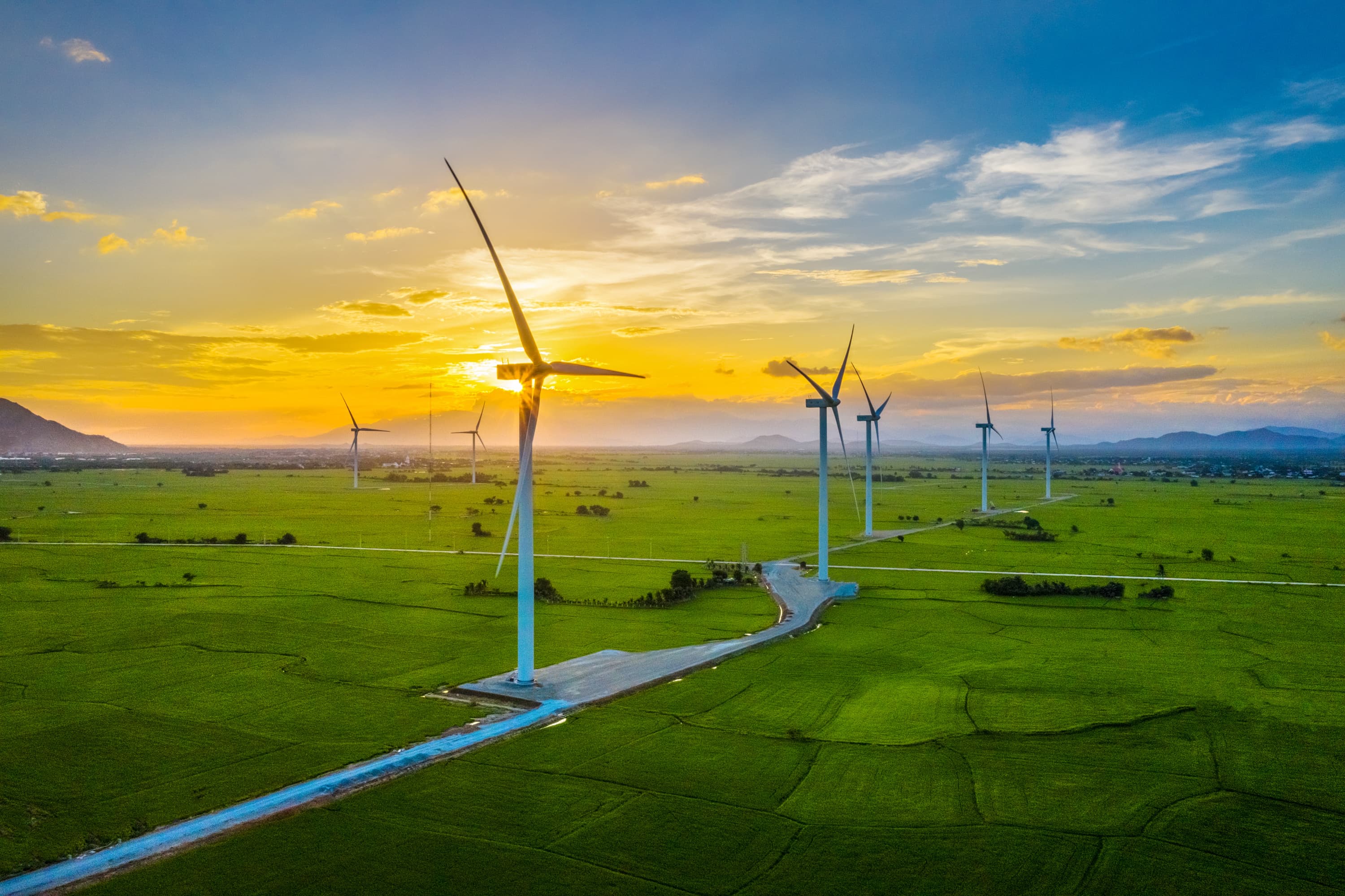 Power Factors recruits industry leaders to C-Suite executive leadership positions